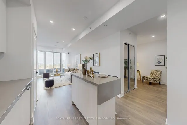 Additional image 12 of 2489 Taunton Rd Unit 1117