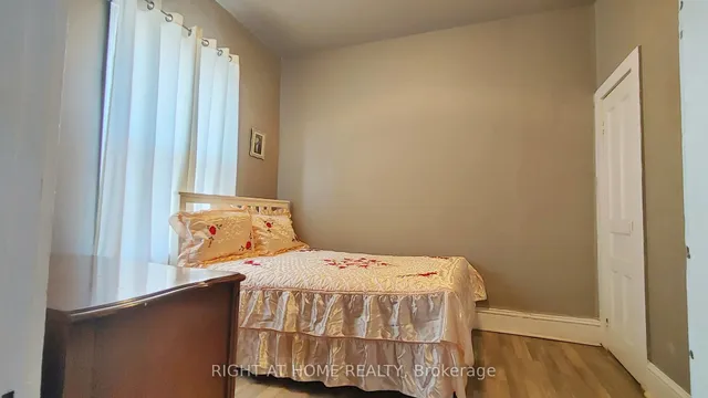 Additional image 19 of 698 Cannon St