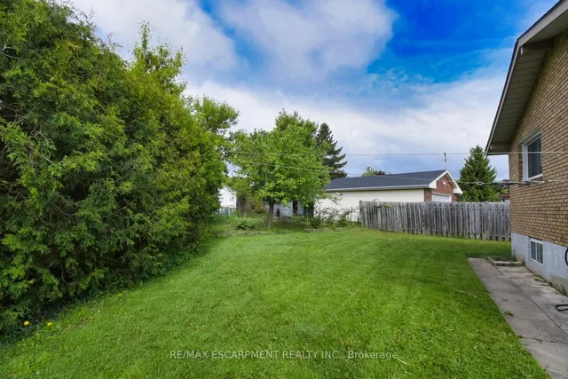 Additional image 35 of 18 Villa Crt