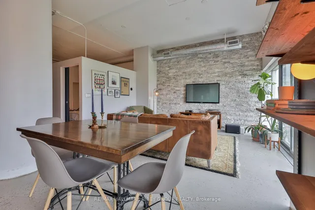 Additional image 8 of 2 Fieldway Rd Unit 505