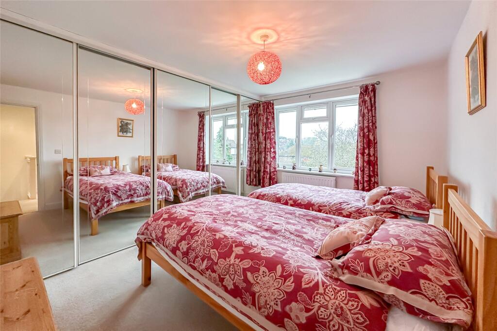 Additional image 6 of Evans Grove, St. Albans, Hertfordshire, AL4