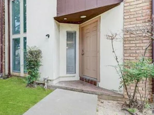 17210 Imperial Valley Dr APT 13, Houston, TX 77060