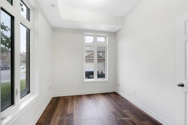 Additional image 10 of 28 Wardenwood Dr