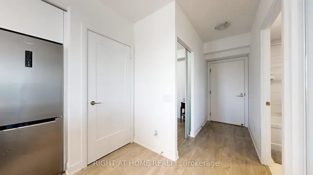 房产图片 24 - 70 Annie Craig Dr 单元 2703