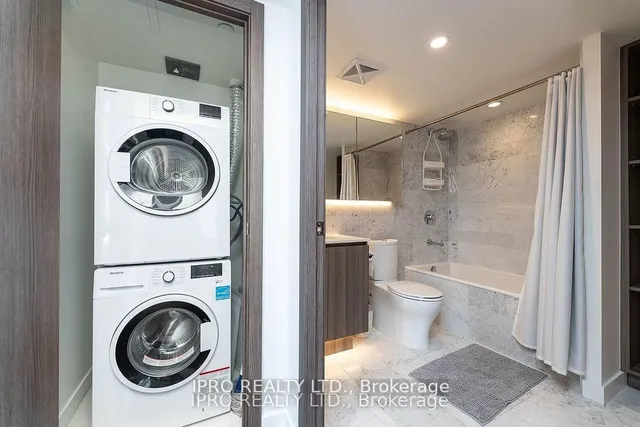 Additional image 31 of 19 Bathurst St Unit 2311