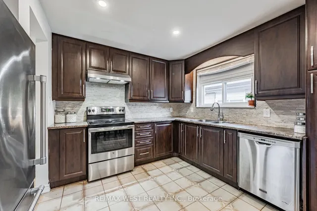 房产图片 4 - 61 Husband Dr