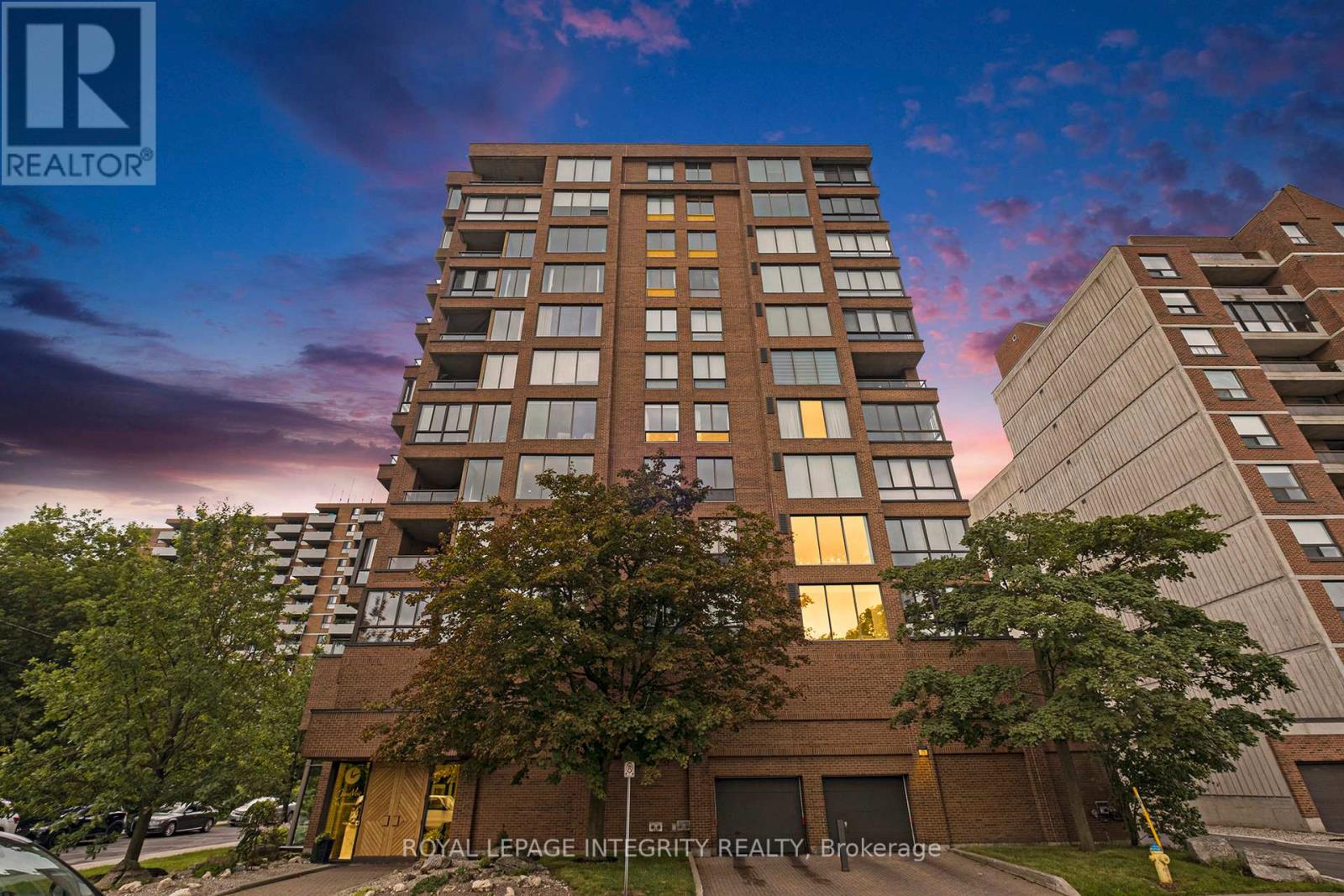 502 - 44 EMMERSON AVENUE|Ottawa, Ontario K1Y2L8