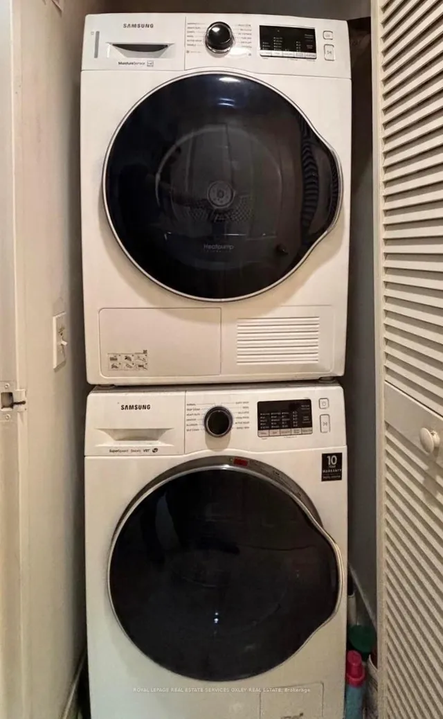 Additional image 16 of 942 Yonge St Unit 806