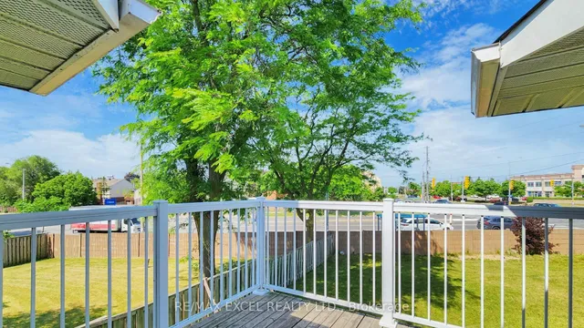 Additional image 40 of 80 Eagleview Cres