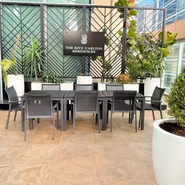 Additional image 35 of 183 Wellington St Unit 3402