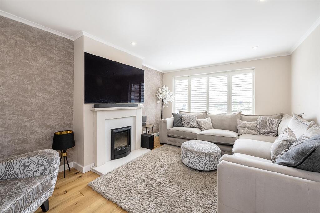 Additional image 5 of Wroxham Way, Harpenden