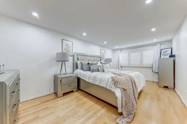 Additional image 26 of 7 Halfway Ave