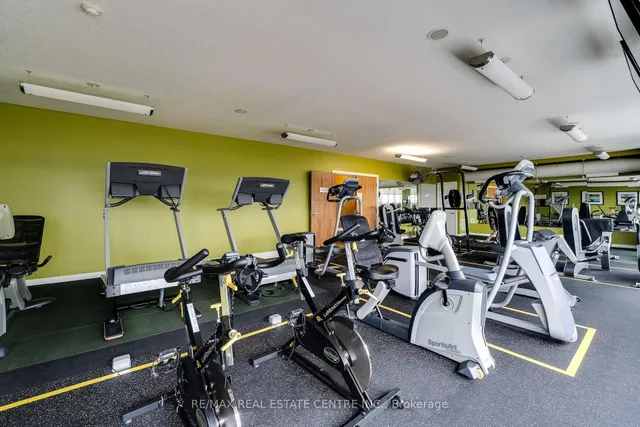 Additional image 36 of 112 Benton St Unit 211