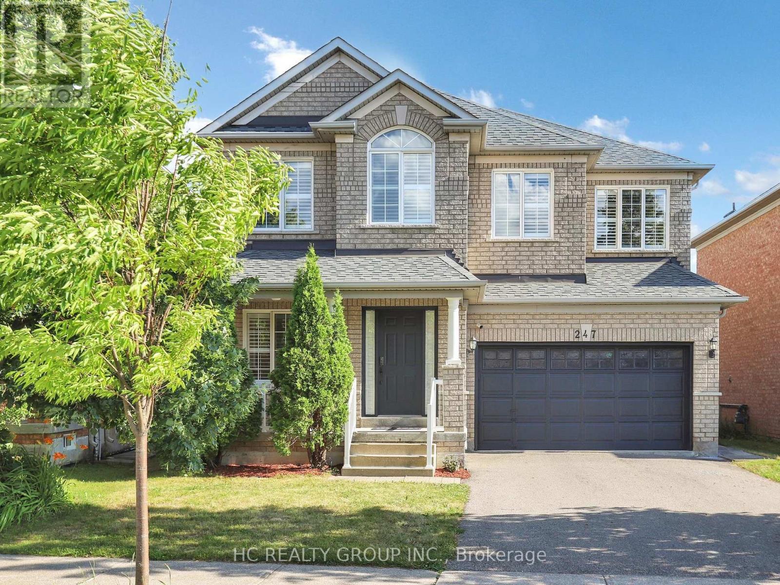 247 DUFFERIN HILL DRIVE|Vaughan (Patterson), Ontario L4K5K5