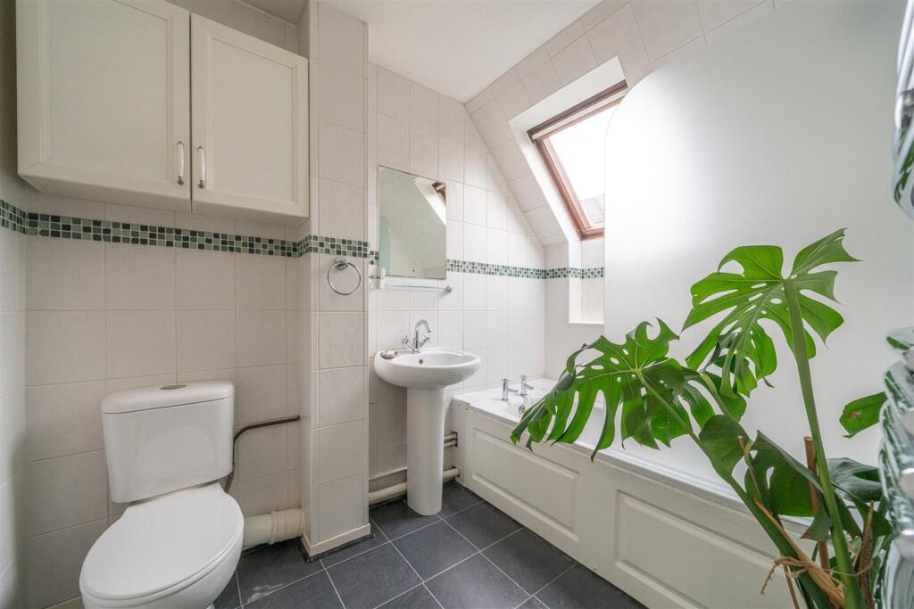 Additional image 12 of Newgate Close, St. Albans