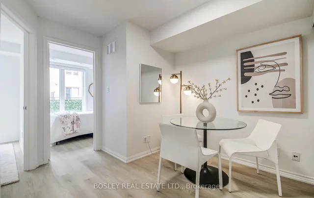 Additional image 16 of 18 Laidlaw St Unit 1018