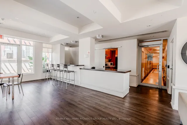 Additional image 13 of 230 King St Unit 1220