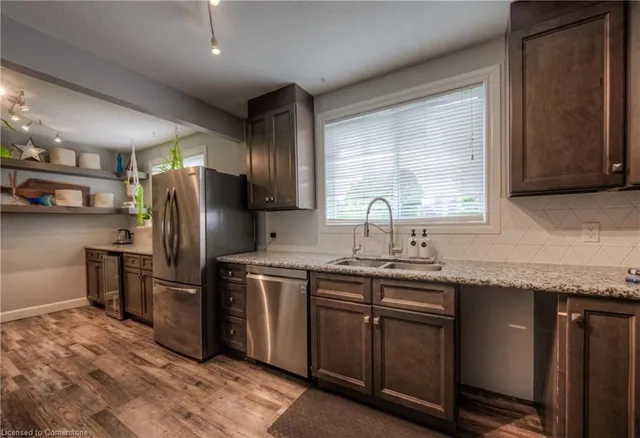 Additional image 24 of 60 Elmsdale Dr Unit 30