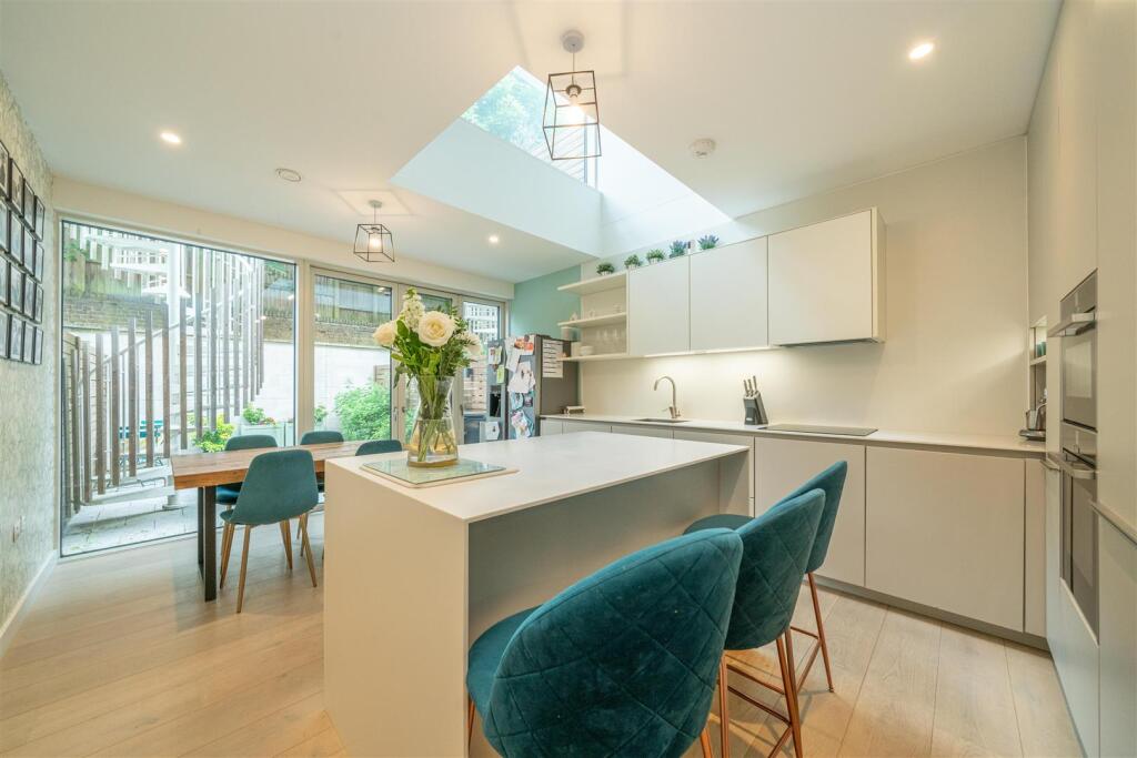 Additional image 5 of Gabriel Square, St. Albans