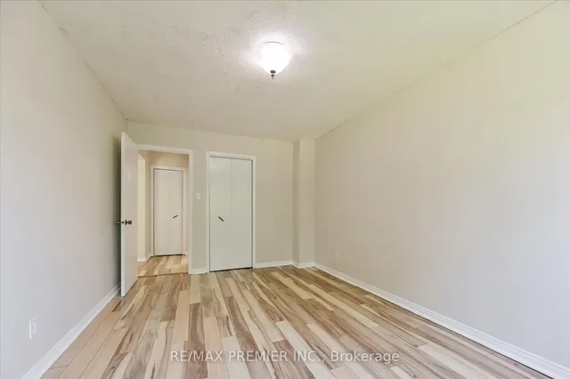 Additional image 32 of 44 Petunias Rd