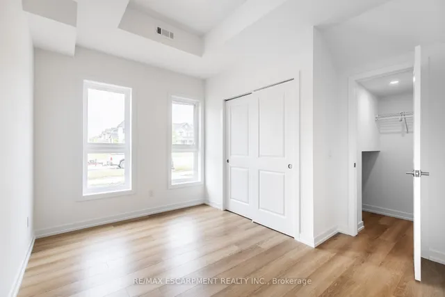 Additional image 18 of 249 Burke St