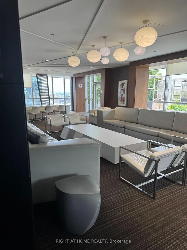 Additional image 13 of 352 Front St Unit 1812