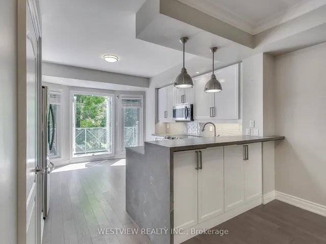 Additional image 37 of 2111 Lake Shore Blvd Unit TH7