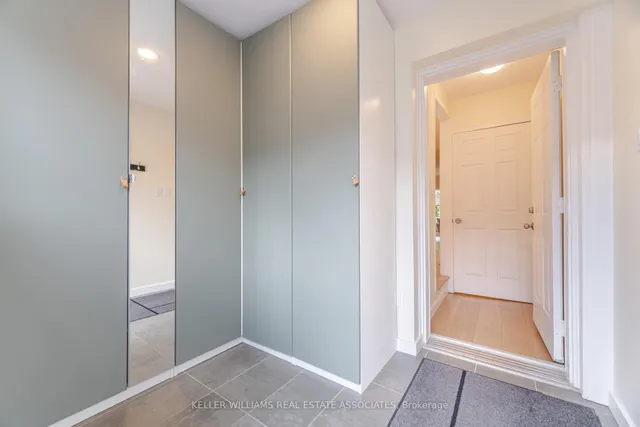 Additional image 14 of 561 Oakwood Ave