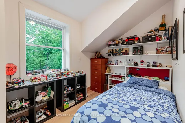 Additional image 24 of 34 Killdeer Cres