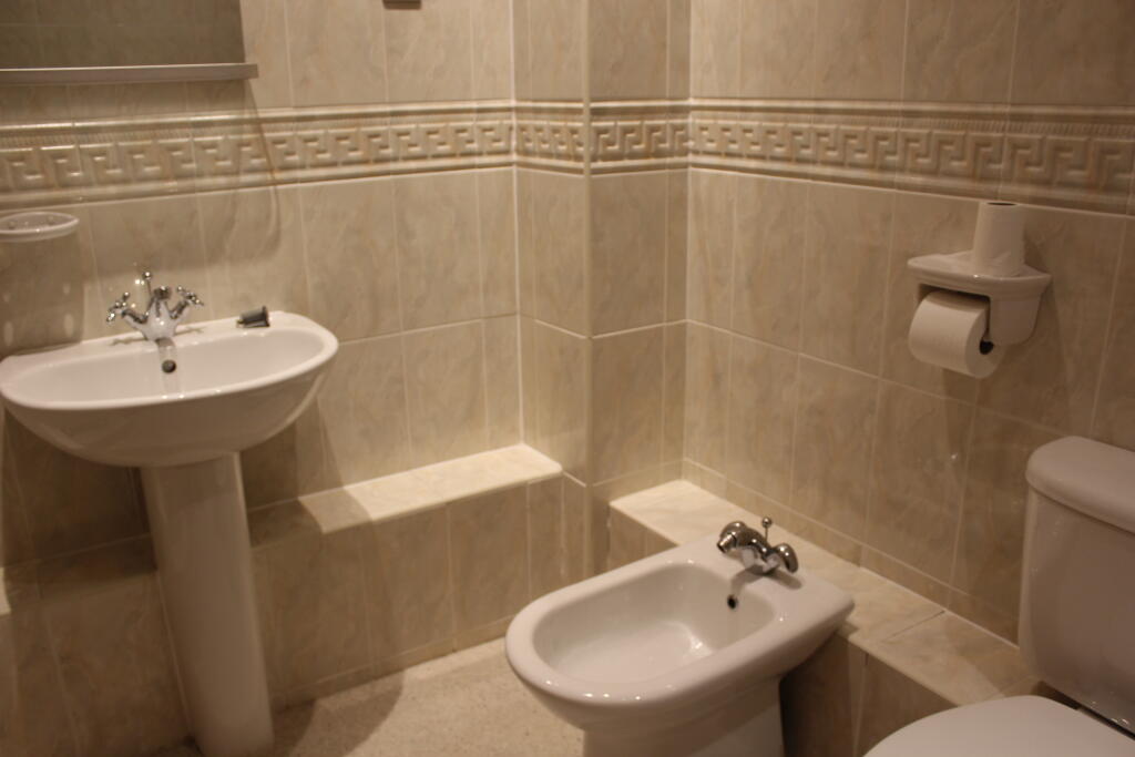 Additional image 20 of Yew Tree Road, BIRMINGHAM B13 8NQ