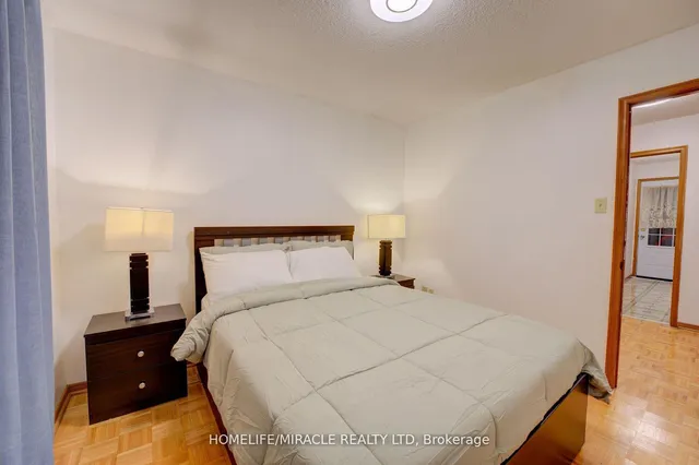 Additional image 17 of 71 Kingsview Blvd