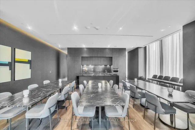 Additional image 42 of 11 Yorkville Ave Unit 6007