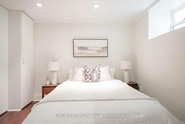 Additional image 38 of 300 Avenue Rd Unit 5