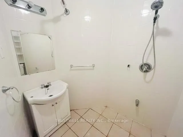 Additional image 16 of 28 Rosebank Dr Unit 1502