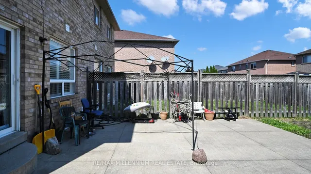 Additional image 43 of 63 Roadmaster Lane