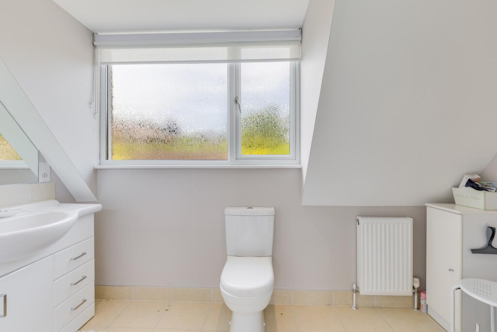 Additional image 19 of Oakhill Drive, Welwyn, AL6