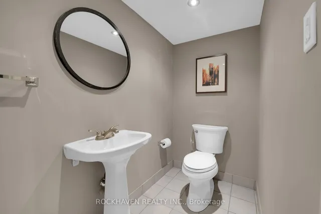 Additional image 32 of 53 Glenfern Ave