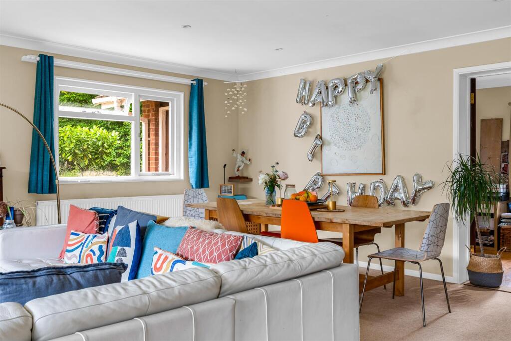 Additional image 6 of Burnham Green Road, Welwyn