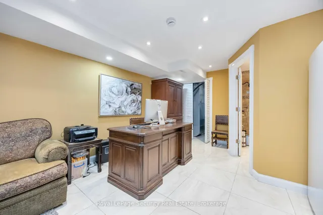 Additional image 40 of 154 Caledonia Rd