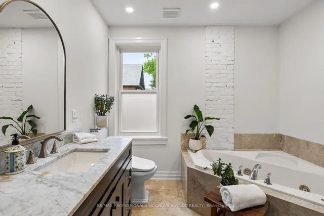 Additional image 15 of 224 Gilmour Ave