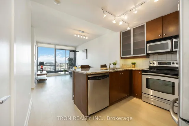 Additional image 9 of 438 King St Unit 1905