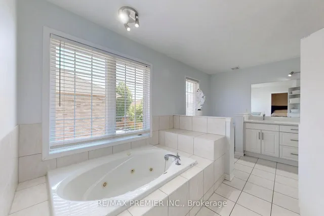 Additional image 32 of 42 Sparta Dr