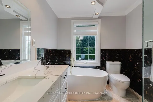 Additional image 30 of 42 Satchell Blvd