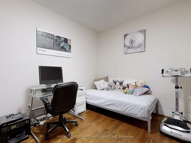 Additional image 11 of 89 Skymark Dr Unit 2712