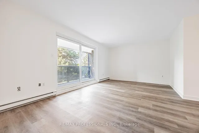 Additional image 10 of 50 Scarborough GolfClub Rd Unit 135