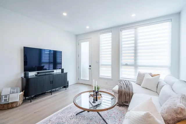 Additional image 14 of 120 Green Gardens Blvd