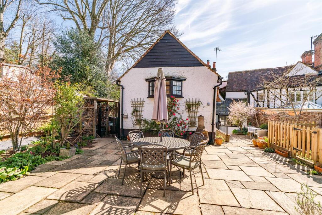 Additional image 23 of Church Street, Welwyn