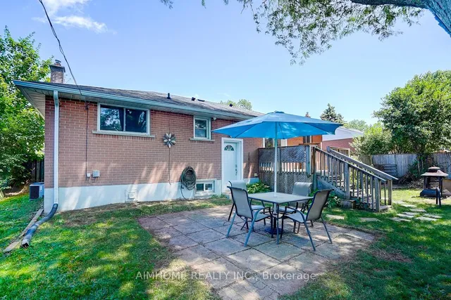 Additional image 43 of 238 KENT Cres