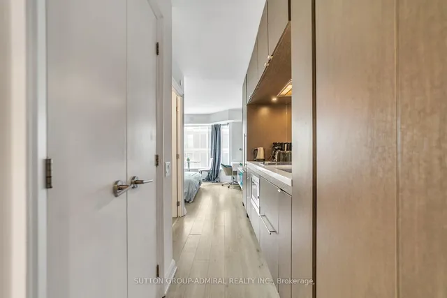 Additional image 10 of 155 YORKVILLE Ave Unit 1908