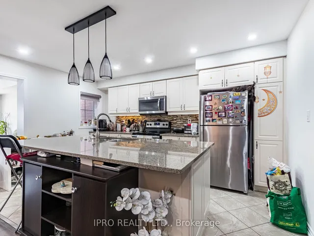 Additional image 16 of 581 Allport Gate